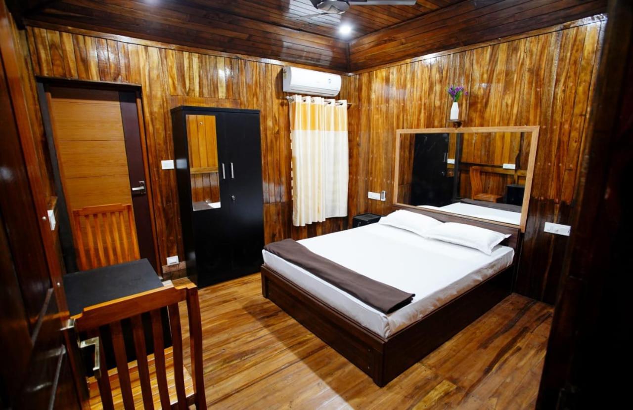 Jackroot Heritage Athirappilly Appartement Kallana Buitenkant foto